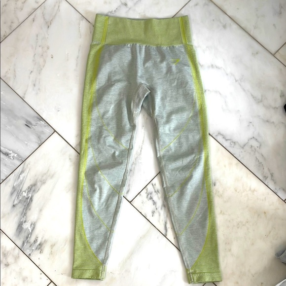Gymshark womens crop leggings gray and lime green/yellow with contour stitching - Picture 2 of 9